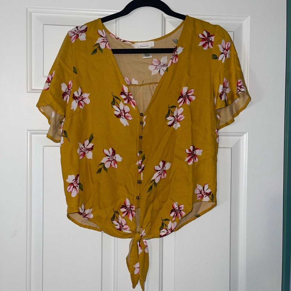URBAN Romantics Mustard Floral Tie-Front Blouse